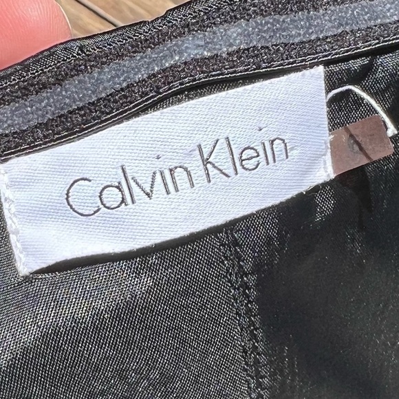 🌻Calvin Klein Black Strapless Pleated A-Line Dress Size 6 - Picture 10 of 11